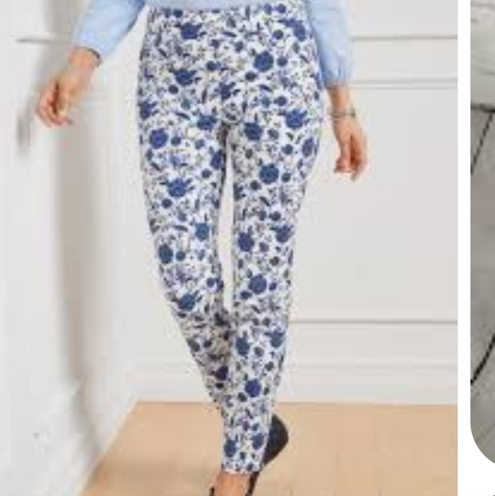 Doncaster Pants, Sz 18, Cotton, Floral Leaf Pattern, Blue & White, Ankle Length